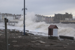 Aberystwyth-Storm-damage-2014-sml-DSC 0782